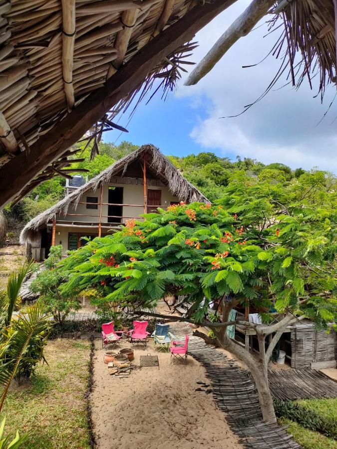 Casa Surf Lodge - Praia do Tofo Exteriör bild