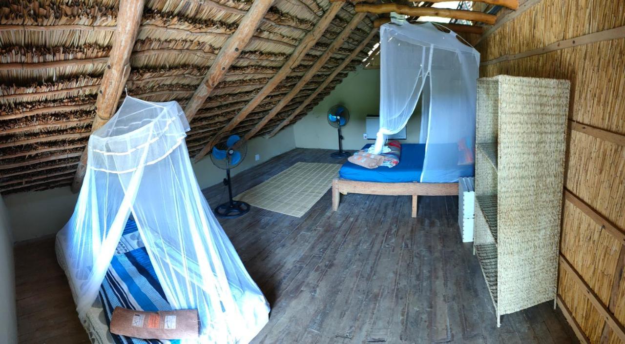 Casa Surf Lodge - Praia do Tofo Exteriör bild