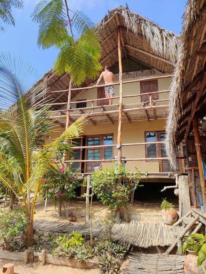 Casa Surf Lodge - Praia do Tofo Exteriör bild
